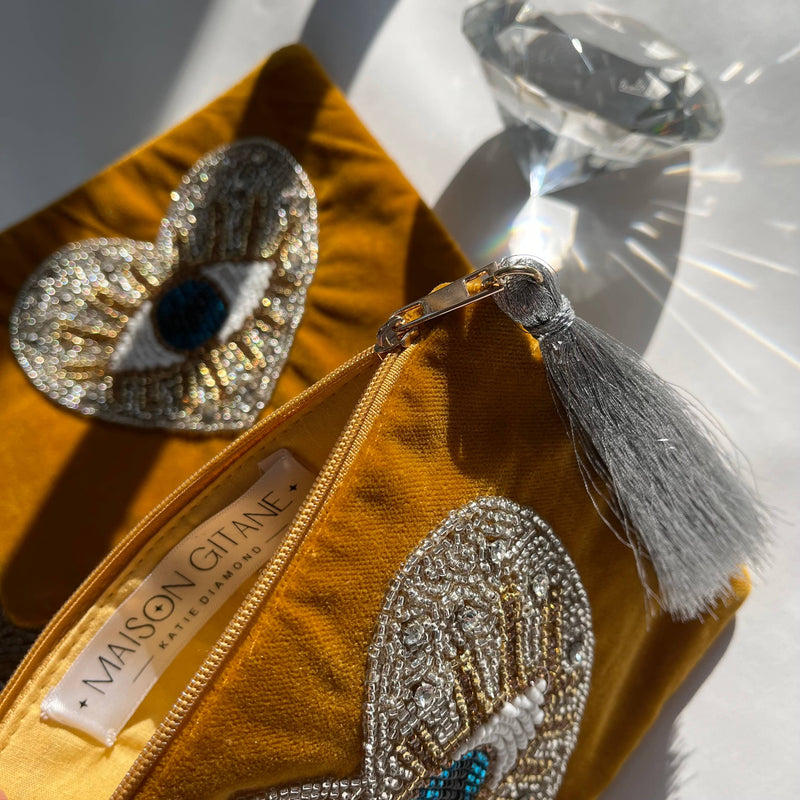 Dear heart // velvet pouch