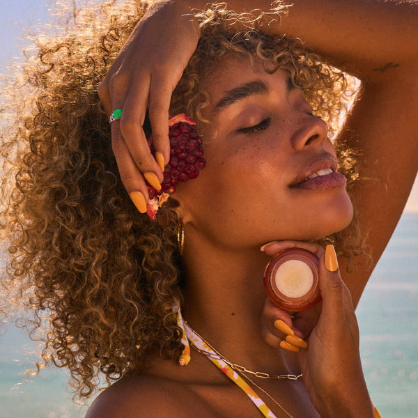 Pomegranate Peach // Lip Scrub
