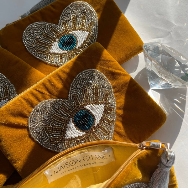 Dear heart // velvet pouch