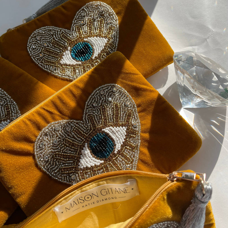 Dear heart // velvet pouch