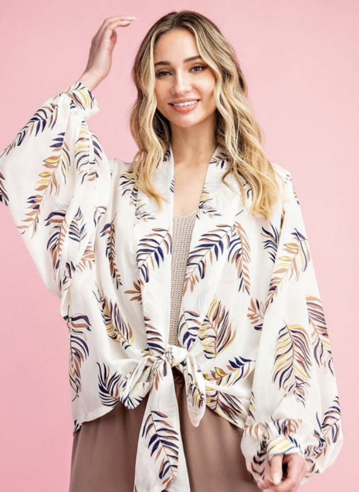 Daisy Bell Sleeve Kimono